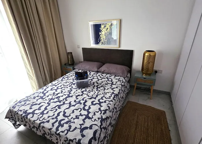 아파트 Luxurious 2br In Center With Internet